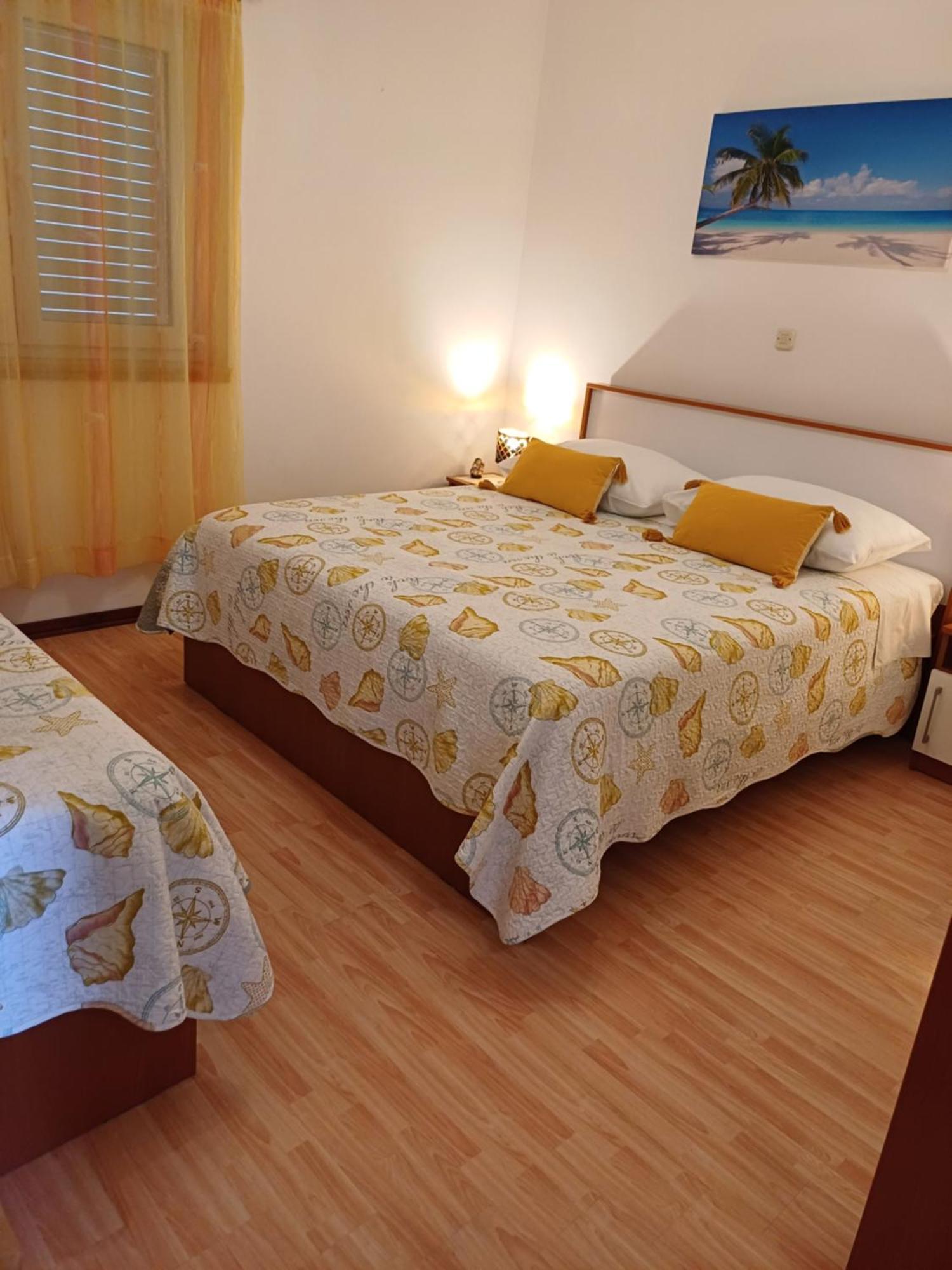 Apartments Jure Miljak Podstrana Luaran gambar