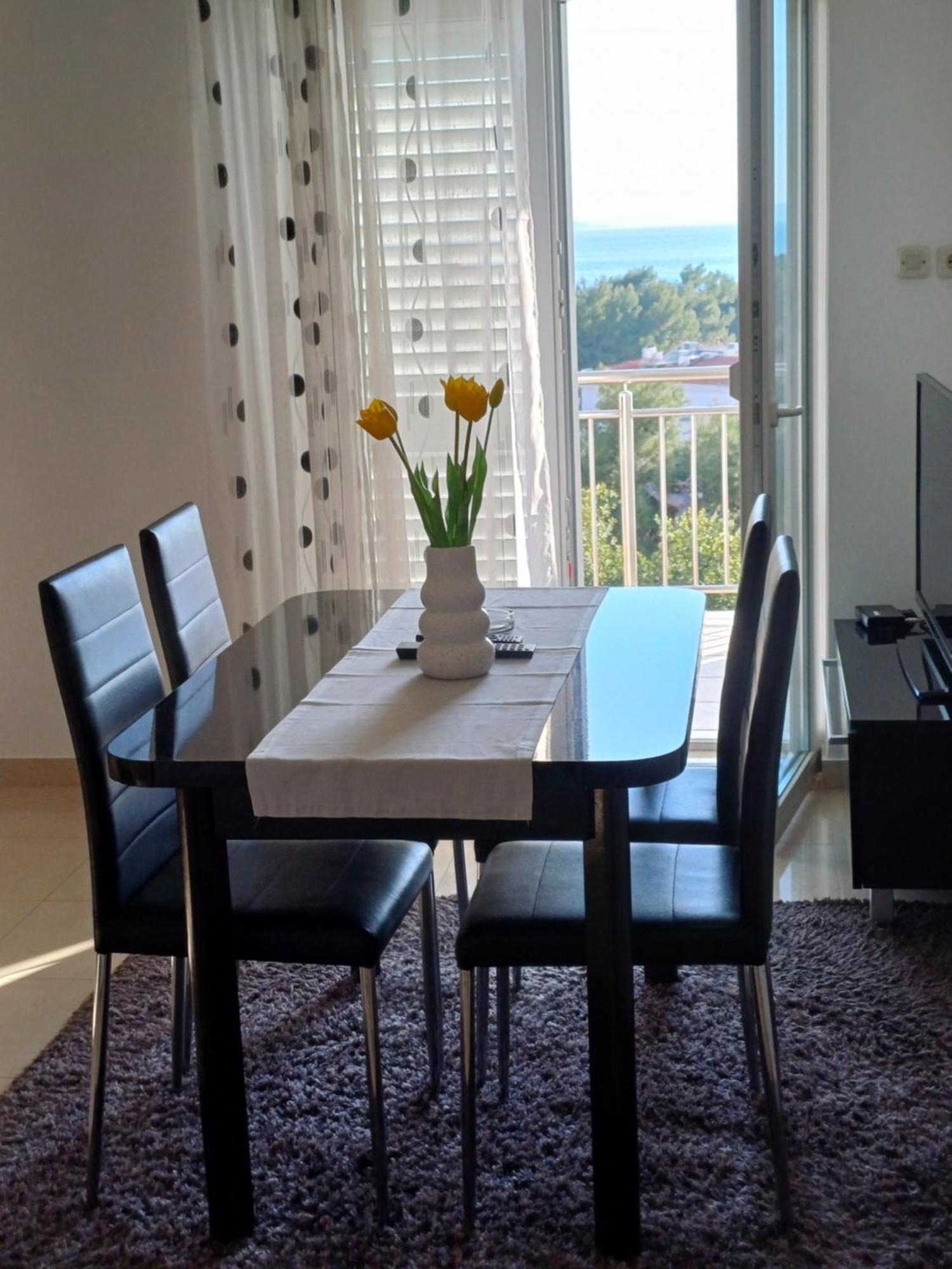 Apartments Jure Miljak Podstrana Luaran gambar