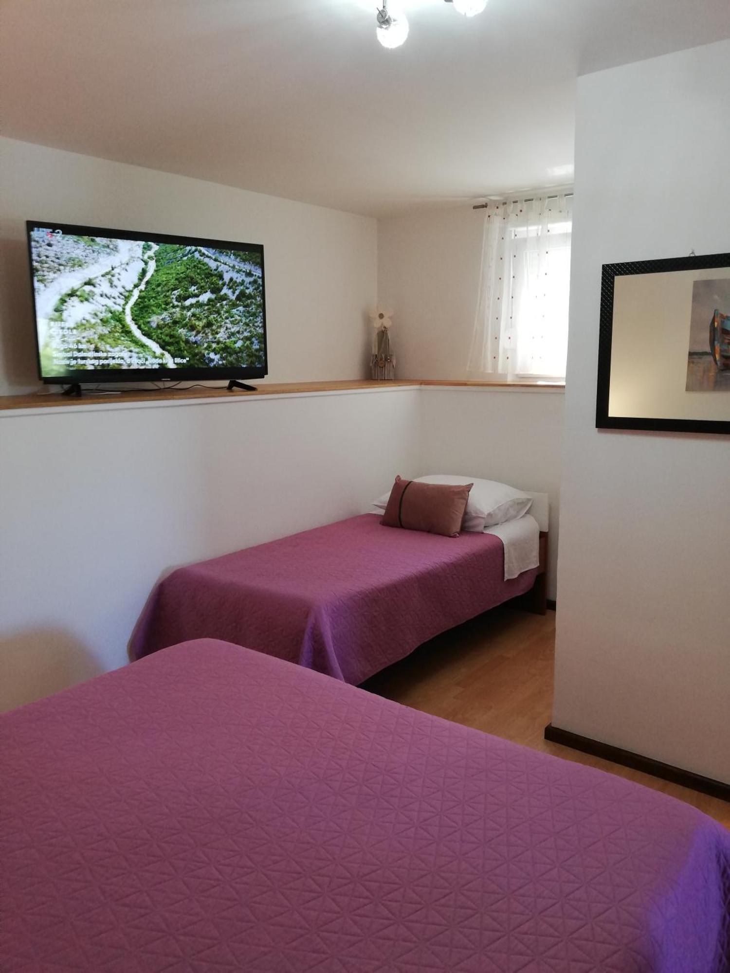Apartments Jure Miljak Podstrana Luaran gambar