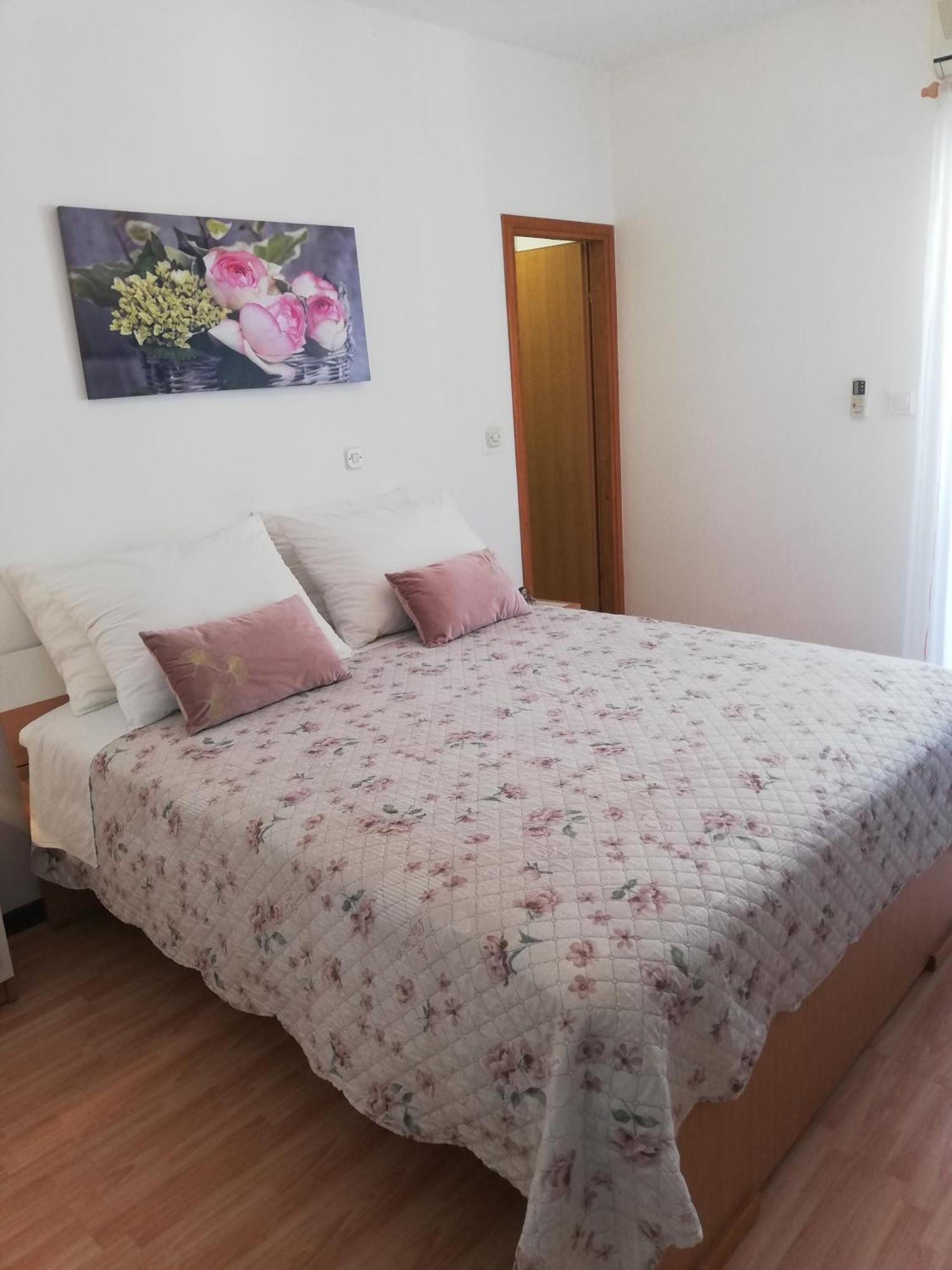 Apartments Jure Miljak Podstrana Luaran gambar